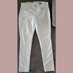 BNWT DKNY Women's Size 8 Ultra Skinny White Jeans
